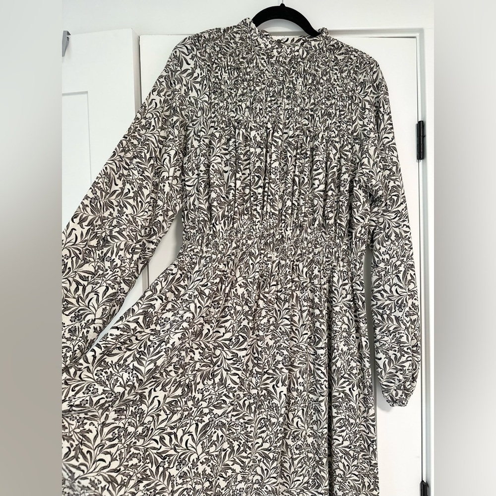 H&M Smocked Maxi Pattern Dress, Spring - Picture 3 of 13